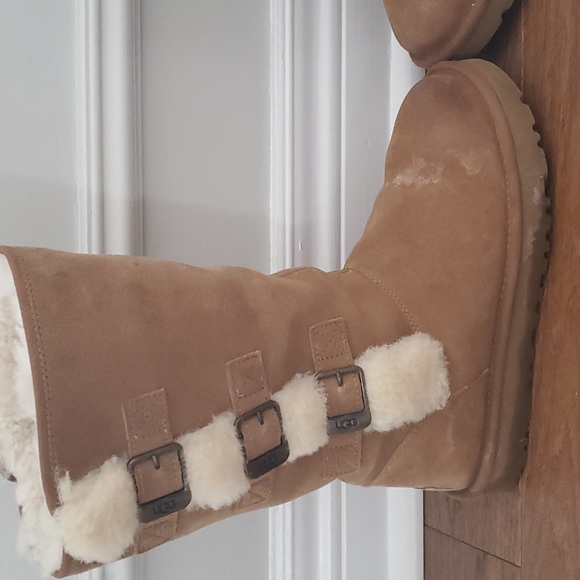 Ugg boots - Picture 2 of 8